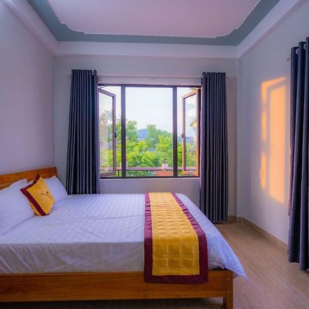 Fami Homestay Фонгня Экстерьер фото