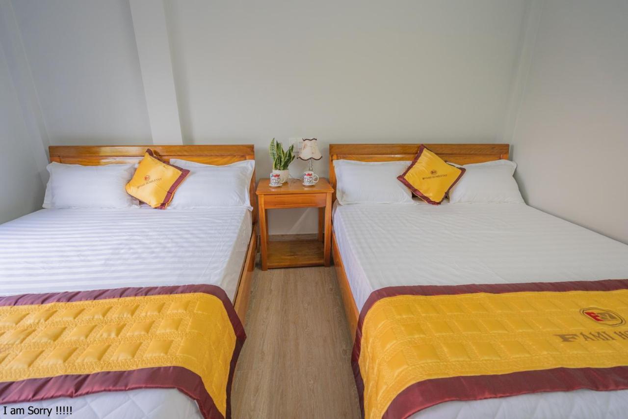 Fami Homestay Фонгня Экстерьер фото