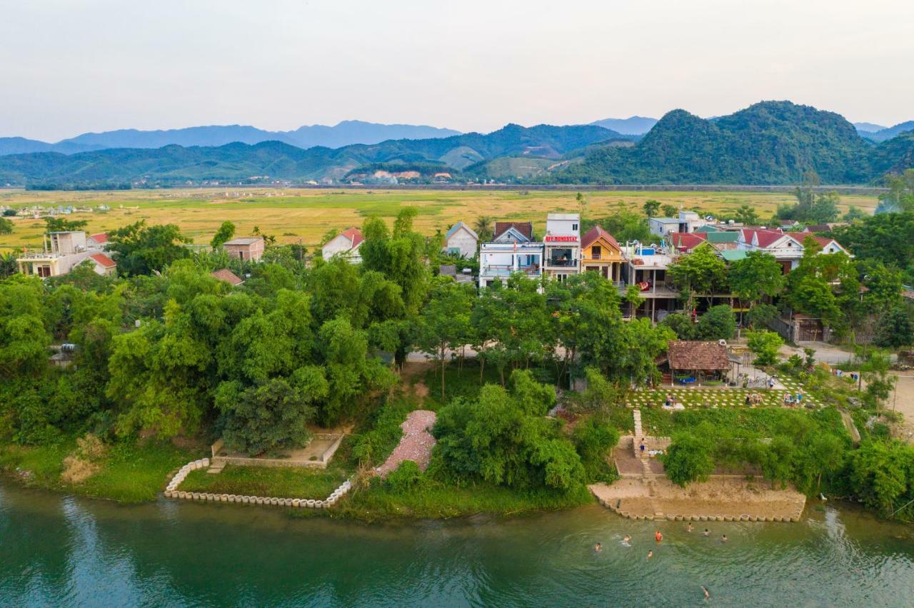 Fami Homestay Фонгня Экстерьер фото