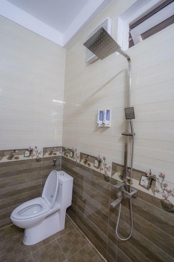 Fami Homestay Фонгня Экстерьер фото