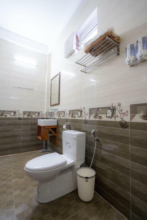 Fami Homestay Фонгня Экстерьер фото